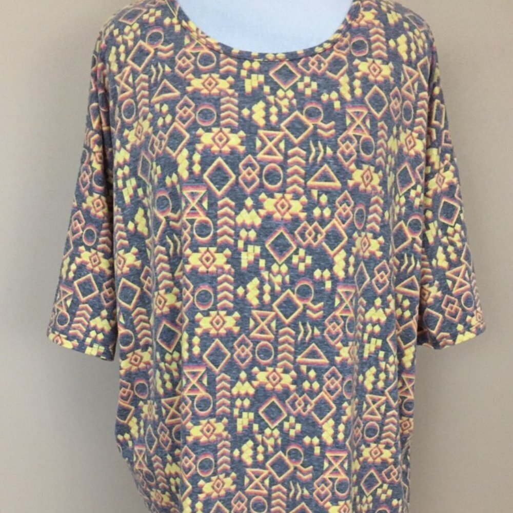 LuLaRoe Irma tunic top new with tags